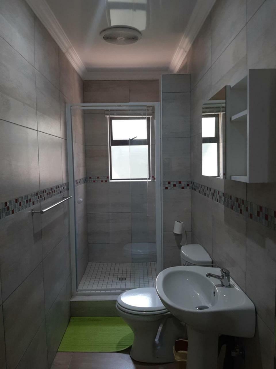 Lux Rooms On 37 Bloemfontein Exterior photo
